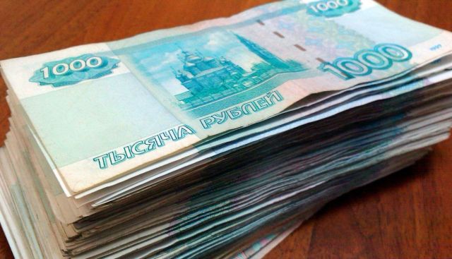Более 2 миллионов рублей взыскали приставы с компании «Ставптицеторг» Более 2 миллионов рублей взыскали приставы с компании «Ставптицеторг»