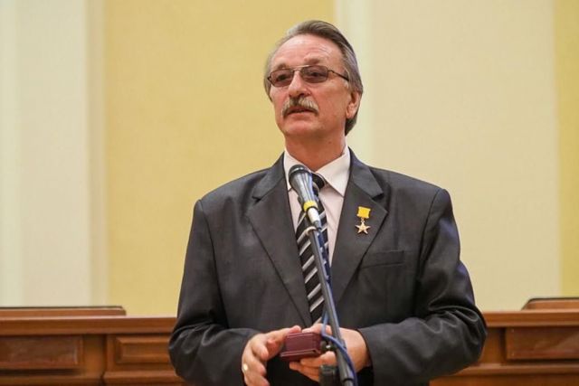 Директор детской хореографической школы краевого центра награждён медалью «Герой труда Ставрополья» Директор детской хореографической школы краевого центра награждён медалью «Герой труда Ставрополья»