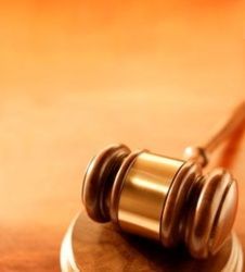 Оправдан судья, обвинявшийся в неправосудном решении Оправдан судья, обвинявшийся в неправосудном решении