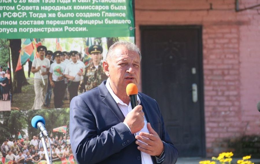 Ставропольчанин вошёл в рейтинг богатейших чиновников и депутатов России Ставропольчанин вошёл в рейтинг богатейших чиновников и депутатов России