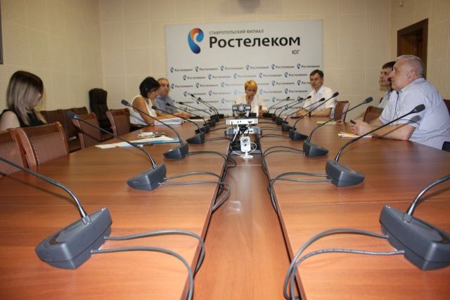 Биометрические паспорта будут выдавать в 12-ти МФЦ Ставрополья Биометрические паспорта будут выдавать в 12-ти МФЦ Ставрополья