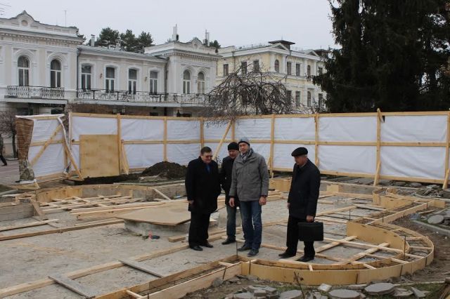 В Кисловодске накануне Нового года после реставрации откроется старинный фонтан «Лягушки» В Кисловодске накануне Нового года после реставрации откроется старинный фонтан «Лягушки»
