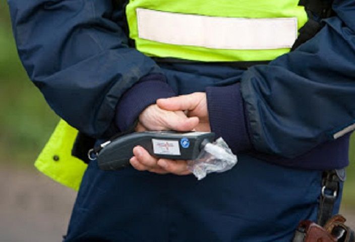 В Туркменском районе задержана пьяная женщина за рулём В Туркменском районе задержана пьяная женщина за рулём