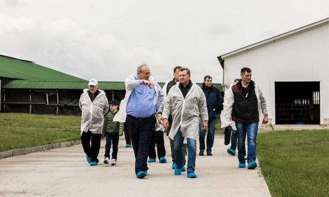 Полпред президента РФ в СКФО Олег Белавенцев посетил ряд объектов в Ставропольском крае Полпред президента РФ в СКФО Олег Белавенцев посетил ряд объектов в Ставропольском крае
