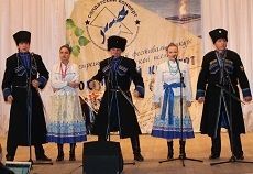 Фестиваль-конкурс патриотической песни «Солдатский конверт-2013» прошел на Ставрополье Фестиваль-конкурс патриотической песни «Солдатский конверт-2013» прошел на Ставрополье