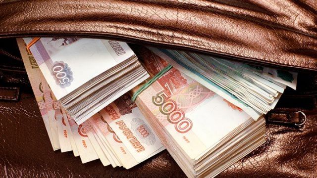 На Ставрополье менеджер банка похитил из кассы более миллиона рублей На Ставрополье менеджер банка похитил из кассы более миллиона рублей