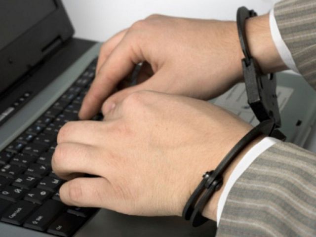 Житель Ставрополя подозревается в распространении материалов с порнографическим изображением Житель Ставрополя подозревается в распространении материалов с порнографическим изображением