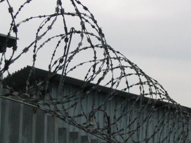 Организатора поставок героина из Москвы обнаружили в исправительной колонии Ставрополья Организатора поставок героина из Москвы обнаружили в исправительной колонии Ставрополья