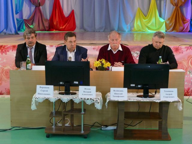 Около 130 миллионов рублей выделили на очистку Ставропольского канала Около 130 миллионов рублей выделили на очистку Ставропольского канала