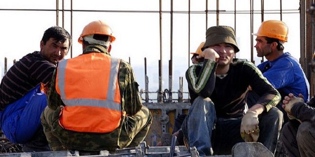 Минтруда: На Ставрополье снижается потребность в иностранной рабочей силе Минтруда: На Ставрополье снижается потребность в иностранной рабочей силе