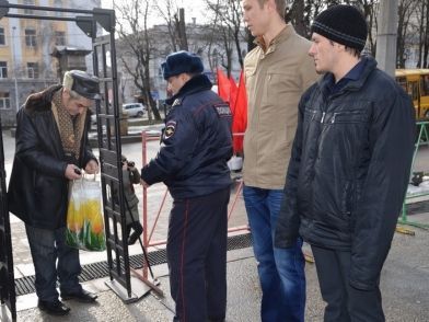 Cтуденты прошли краткосрочную стажировку в отделе полиции Cтуденты прошли краткосрочную стажировку в отделе полиции