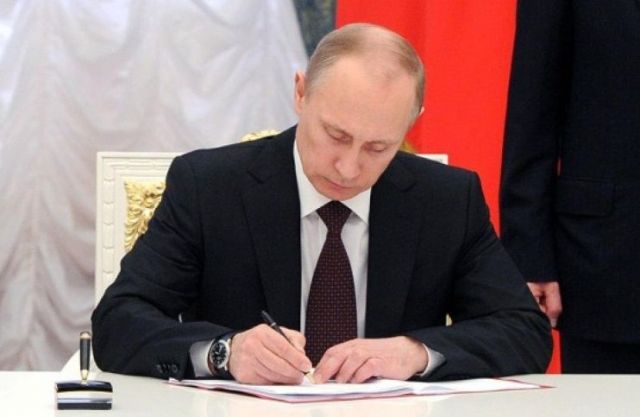 Владимир Путин назначил судей Ставропольского края Владимир Путин назначил судей Ставропольского края