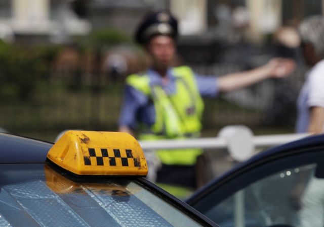 В Ставрополе начнут борьбу с таксистами-нелегалами В Ставрополе начнут борьбу с таксистами-нелегалами