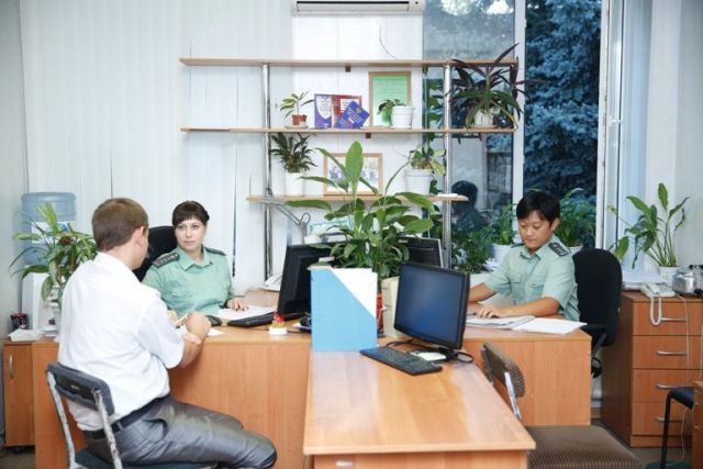 Суд помог ставропольцам «выбить» с предприятия долг по зарплате Суд помог ставропольцам «выбить» с предприятия долг по зарплате