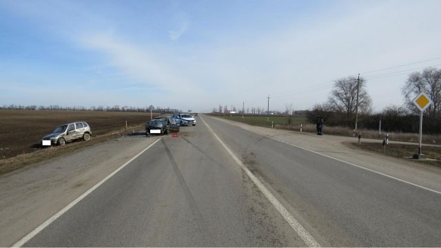 4 человека пострадали в ДТП в Ставропольском крае 4 человека пострадали в ДТП в Ставропольском крае