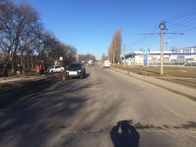 В Пятигорске на пешеходном переходе сбили 3-летнего ребёнка В Пятигорске на пешеходном переходе сбили 3-летнего ребёнка