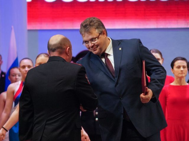 Губернатор вручил награды лучшим ставропольским правоохранителям Губернатор вручил награды лучшим ставропольским правоохранителям