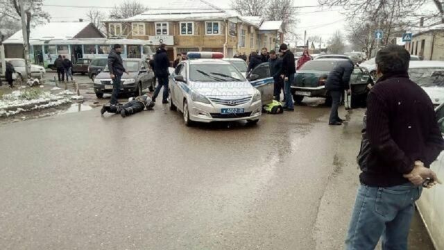 В Пятигорске задержаны сотрудники ДПС В Пятигорске задержаны сотрудники ДПС