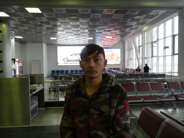 В аэропорту Минеральных Вод пограничники не пустили в Россию гражданина Афганистана В аэропорту Минеральных Вод пограничники не пустили в Россию гражданина Афганистана