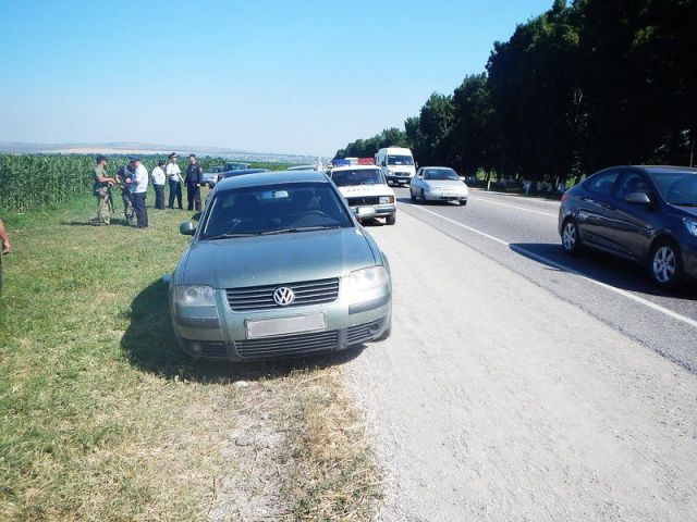 На Ставрополье задержали банду дорожных грабителей На Ставрополье задержали банду дорожных грабителей
