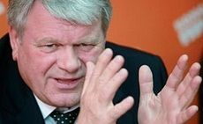 Валерий Зеренков провел первую пресс-конференцию Валерий Зеренков провел первую пресс-конференцию