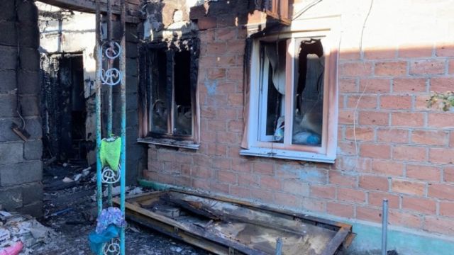 На Ставрополье сотрудники Госавтоинспекции спасли из пожара двоих детей На Ставрополье сотрудники Госавтоинспекции спасли из пожара двоих детей