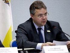 Владимир Владимиров попал в тройку лидеров медиарейтинга глав регионов в сфере ЖКХ Владимир Владимиров попал в тройку лидеров медиарейтинга глав регионов в сфере ЖКХ