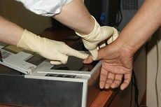 Свыше 10 тысяч трудовых мигрантов, приехавших на Ставрополье, прошли дактилоскопию Свыше 10 тысяч трудовых мигрантов, приехавших на Ставрополье, прошли дактилоскопию
