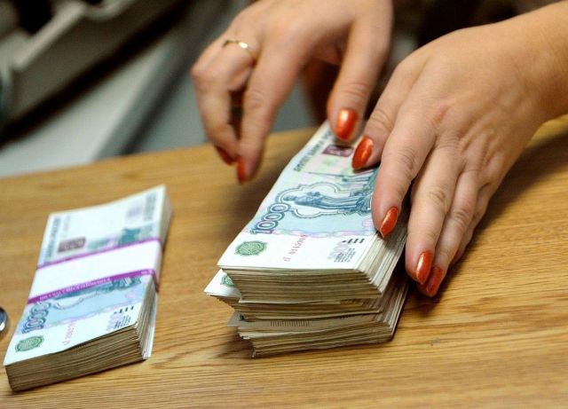 На Ставрополье экс-управляющая заправкой ответит в суде за крупные хищения из кассы На Ставрополье экс-управляющая заправкой ответит в суде за крупные хищения из кассы