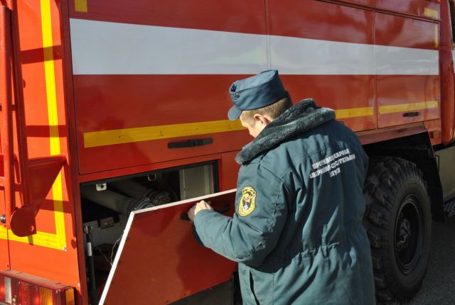 На Ставрополье под завалами дачного домика спасатели обнаружили труп мужчины На Ставрополье под завалами дачного домика спасатели обнаружили труп мужчины