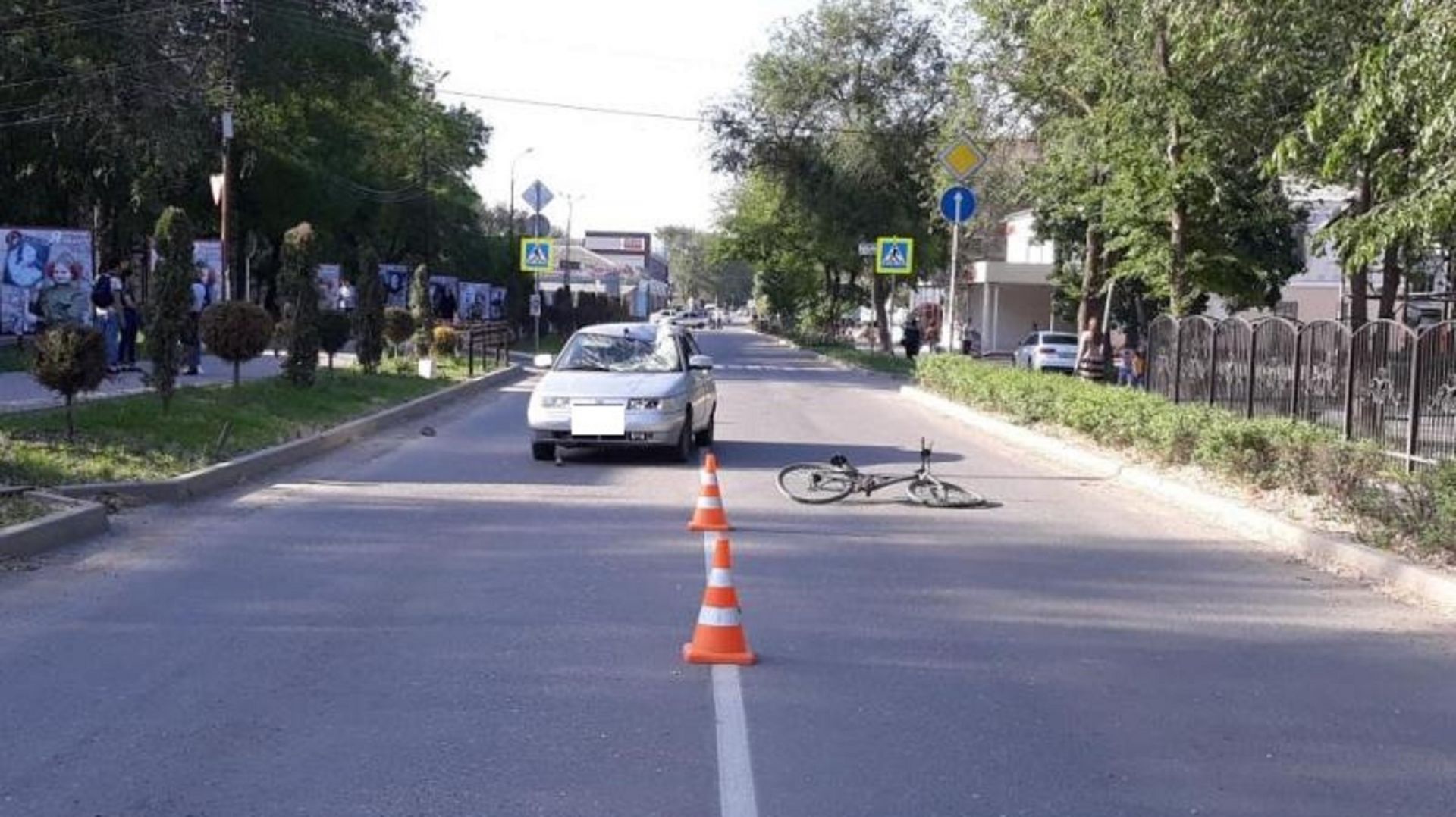 На Ставрополье водитель легковушки сбил несовершеннолетнего велосипедиста На Ставрополье водитель легковушки сбил несовершеннолетнего велосипедиста