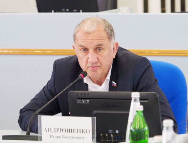Перспективы малоэтажного жилищного строительства на Ставрополье обсудили в Думе края Перспективы малоэтажного жилищного строительства на Ставрополье обсудили в Думе края