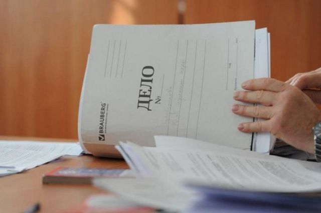 За стрельбу из окна многоэтажного дома ставропольца ждёт суд За стрельбу из окна многоэтажного дома ставропольца ждёт суд