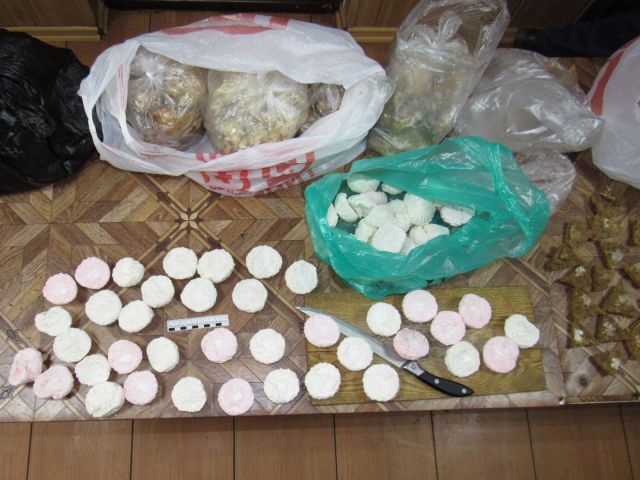 На Ставрополье в колонию пытались передать сладости с прегабалином На Ставрополье в колонию пытались передать сладости с прегабалином