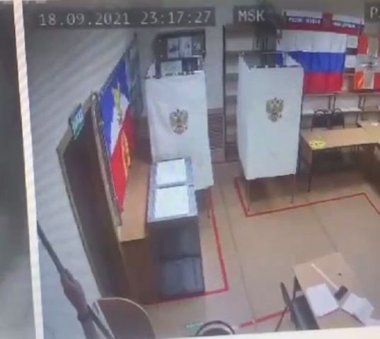 Элла Памфилова потребовала уволить главу ставропольской ТИК за закрытую шваброй камеру Элла Памфилова потребовала уволить главу ставропольской ТИК за закрытую шваброй камеру