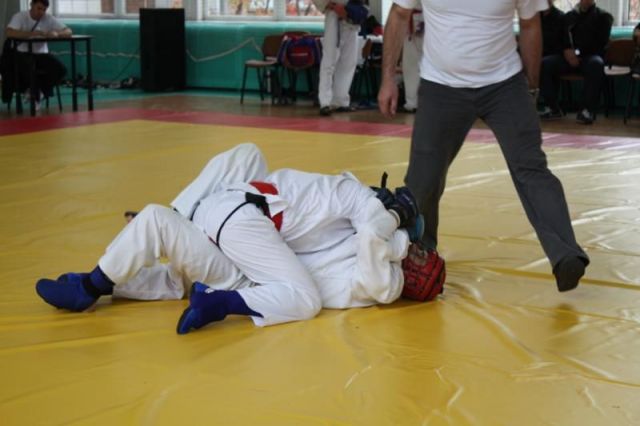В Ставрополе прошли чемпионат и первенство по армейскому рукопашному бою В Ставрополе прошли чемпионат и первенство по армейскому рукопашному бою
