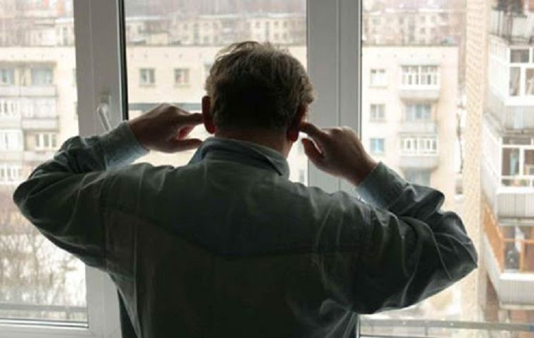 В России предложили штрафовать за шум в дневное время В России предложили штрафовать за шум в дневное время