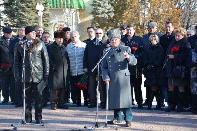 Ставрополь отметил 73-ю годовщину освобождения от немецко-фашистских захватчиков Ставрополь отметил 73-ю годовщину освобождения от немецко-фашистских захватчиков