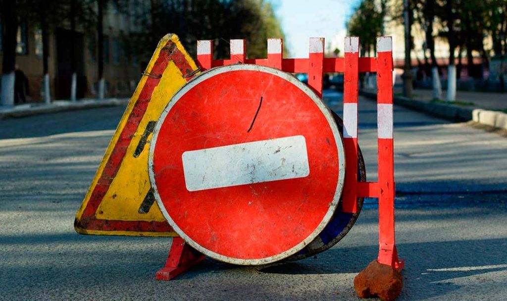 В Пятигорске из-за строительства подземного перехода ограничат движение транспорта В Пятигорске из-за строительства подземного перехода ограничат движение транспорта