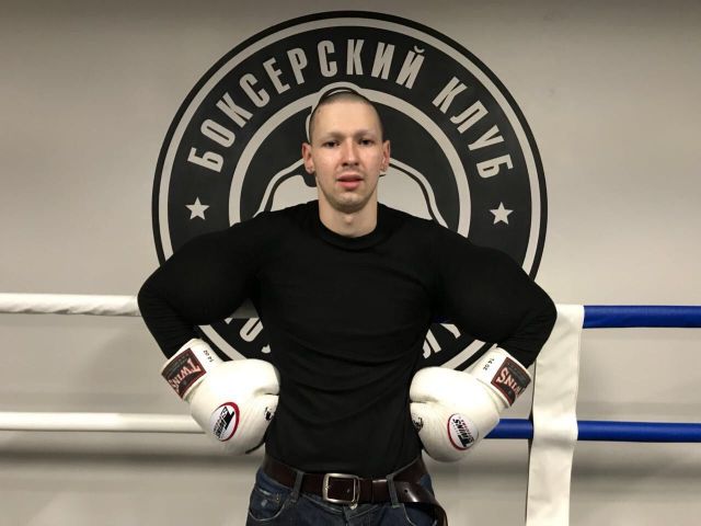 «Руки-базуки» заявил о готовности к интимным отношениям с Ольгой Бузовой «Руки-базуки» заявил о готовности к интимным отношениям с Ольгой Бузовой