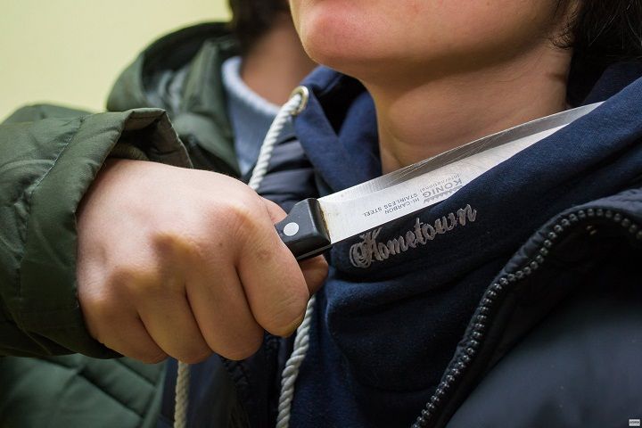 Подростки на Ставрополье за 50 рублей готовы были перерезать горло своему знакомому Подростки на Ставрополье за 50 рублей готовы были перерезать горло своему знакомому