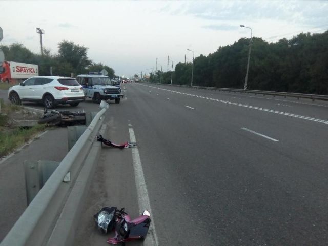 На Ставрополье в ДТП скончался молодой мотоциклист На Ставрополье в ДТП скончался молодой мотоциклист