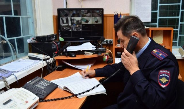 За сутки в полицию Ставрополья поступило более 1200 сообщений о преступлениях За сутки в полицию Ставрополья поступило более 1200 сообщений о преступлениях