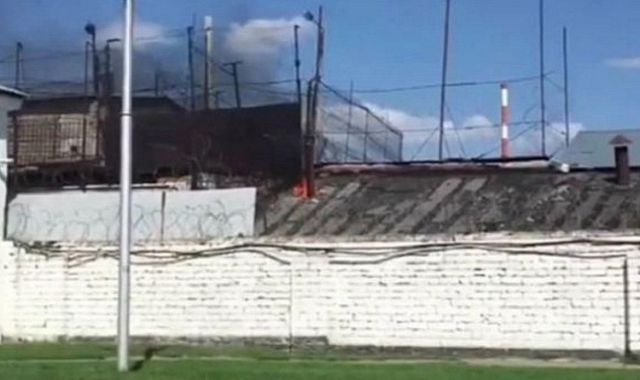 В Ставрополе загорелась исправительная колония В Ставрополе загорелась исправительная колония