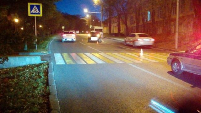 В Ставрополе на пешеходном переходе водитель сбил школьницу В Ставрополе на пешеходном переходе водитель сбил школьницу