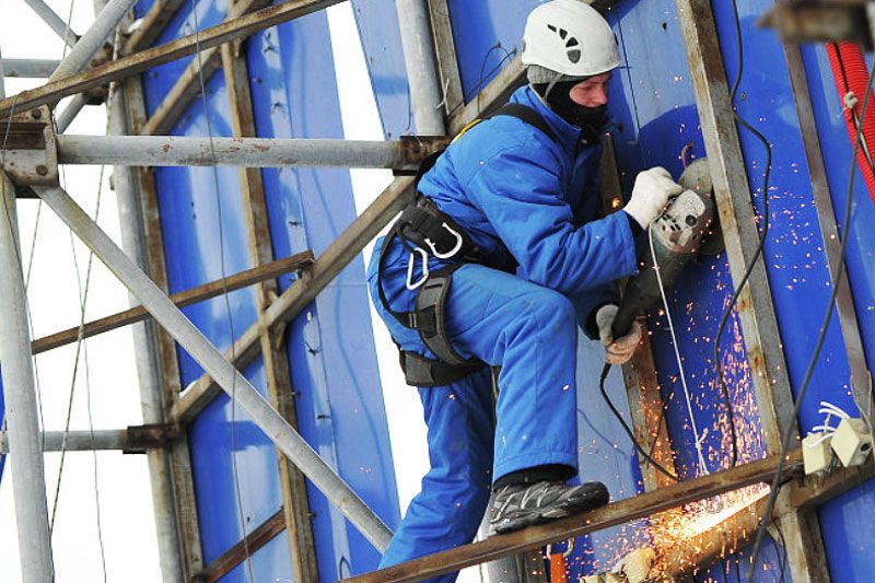 В Ставрополе собственники сняли 20 незаконных вывесок с фасадов зданий В Ставрополе собственники сняли 20 незаконных вывесок с фасадов зданий
