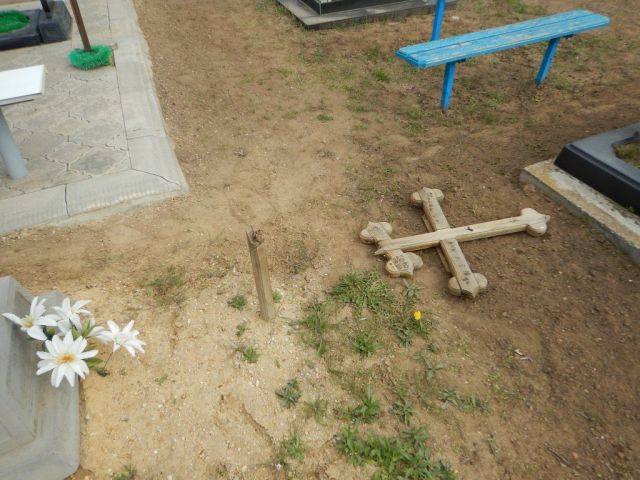 Ставропольские подростки повредили 36 деревянных крестов и 6 надгробий на городском кладбище Ставропольские подростки повредили 36 деревянных крестов и 6 надгробий на городском кладбище