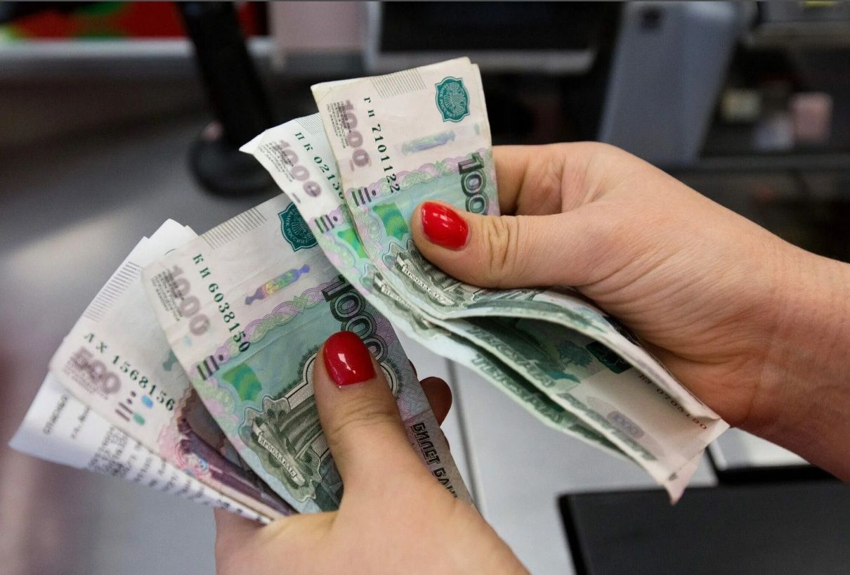 Россияне смогут снимать наличные на кассе в Пятёрочке