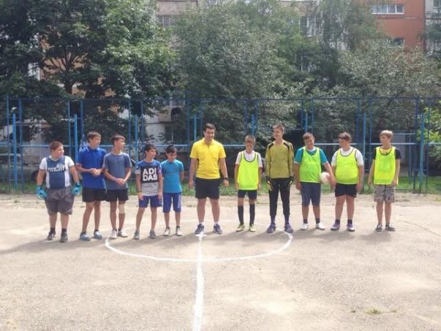 В Ставрополе стартовали отборочные этапы соревнований по мини-футболу В Ставрополе стартовали отборочные этапы соревнований по мини-футболу