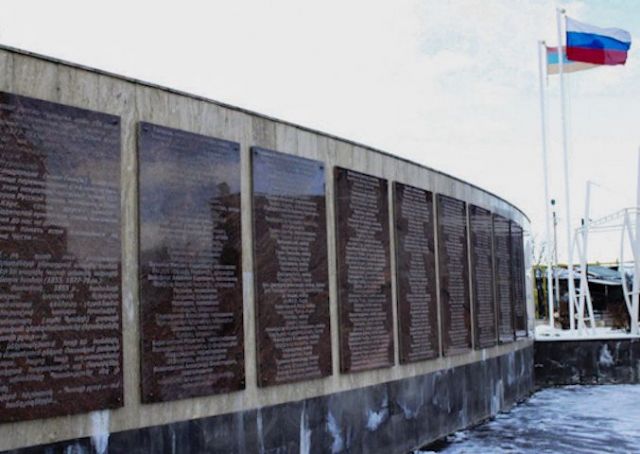 На Ставрополье мотострелки отреставрировали и облагородили 88 памятных мест На Ставрополье мотострелки отреставрировали и облагородили 88 памятных мест